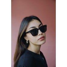 Bilge Karga Tabbart Black Black Güneş Gözlüğü Kadın UV400 Koruma ve Hafif Tasarım Özellikli