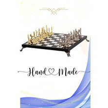 Metalicraft MC75 Uzak Doğu Figürlü Metal Satranç Takımı - 30CM Mermer Desenli Ahşap Tahtasıyla - Hediyelik Satranç