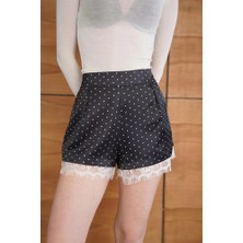 Cemo Kadın Puantiyeli Dantel Paça Detaylı Yüksek Bel Şort