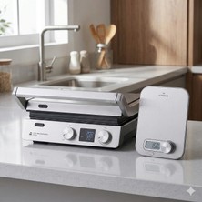 Karaca Compact Steel Pro Sear & Grill 2000W Gerçek Döküm Plaka 6 Dilim Tost ve Izgara Makinesi Inox ve Mutfak Tartısı Bir Arada