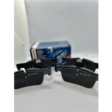Bosch Ön BALATA-0986494561-18.2MM-BMW 1 Series (F20,F21)