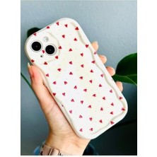 Ecosell 13 ve 14 ile Uyumlu Kırmızı Kalpler Baskı Desenli Silikon Kılıf