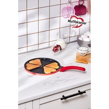 Biogranit Döküm Love Pankek Tava 26 Cm, Dayanıklı ve Şık Mutfak Gereci