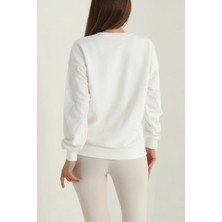 Taşlı Sweat Ekru Şardonsuz Üç Ip