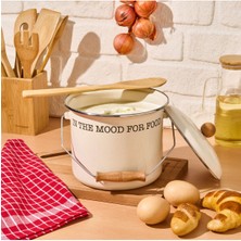 Büyük Emaye Bakraç, Krem Renk, 20X20 Cm, Dayanıklı ve Şık Tasarım