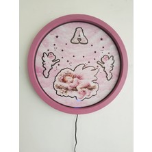 Nilisis Ayna Özel Tasarım Çocuk Odası Lambası, Çocuk Odası LED Duvar Aydınlatması 40 Cm, Kişiye Özel Harf