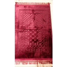 Düz Sade Peluş Seccade