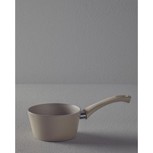 Şık 14 cm Bej Sos Tenceresi, Dayanıklı ve Kullanışlı Tasarım