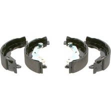 Bosch Arka Pabuç Balata Logan 04>Clıo Iı-Iv-P208 12>P301 12>C-Elysee 12>Ds3 13-15 Mıcra 10>Matrıx 01-10 7701207178-7701206429-4241.P1
