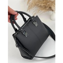 Beshora Olivia Siyah Mat Kadın 3 Bölmeli Kadın Omuz & El Çantası