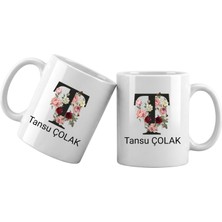 Liya Gift Collection T Harfli Kişiye Özel Isimli Porselen Kupa Bardak – Çiçekli Monogram Harf Tasarımlı Isim Yazılı Kişiselleştirilebilir Hediye Kupa