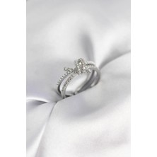 Eco Lounge Gümüş Renk Incili Zirkon Taşlı Düğüm Kadın Yüzük