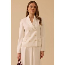 Seçil Kadın Düğmeli Kruvaze Ceket - Ekru