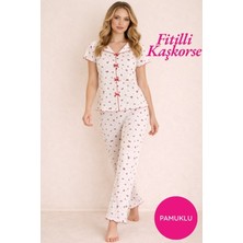 Çağrı Homewear Kadın Kırmızı Çiçek Desenli Fiyonk Detay Kayık Yaka Düğmesiz Fitilli Kaşkorse Kumaş Pamuklu Kısa Kol Pijama Takımı