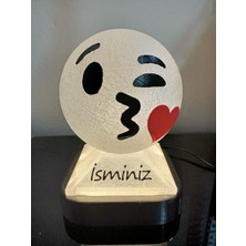 3D Dönüşüm Atölyesi Kişiye Özel Hediyelik Isimli Kalpli Öpücük Emoji Dekoratif LED Lamba - Adaptörlü - Günışığı Ledli