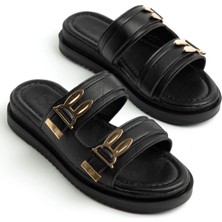 Dilimler Ayakkabı Kadın Dolgu Topuk Terlik Siyah Iki Bantlı Metal Tokalı