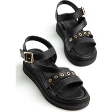 Dilimler Ayakkabı Kadın Dolgu Topuk Sandalet Siyah Çapraz Bantlı Troklu