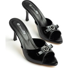 Dilimler Ayakkabı Kadın Ince Topuklu Terlik Siyah Parlak Cilt Yüzlü Fiyonklu