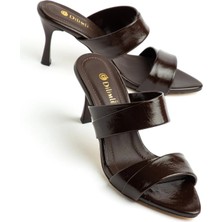 Dilimler Ayakkabı Kadın Ince Topuklu Terlik Kahverengi Iki Bantlı Parlak Cilt