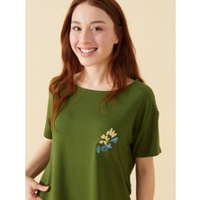 Lc Waikiki Yeni Sezon Petite Bisiklet Yaka Kadın Şortlu Pijama Takımı