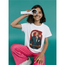 Alpşan Ticaret 10 Kasım Atatürk Baskılı Tişört Atatürk ve Türk Bayraklı 10 Kasım T-Shirt