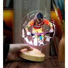 Mtb’ciye Özel Isimli LED Lamba – Downhill Temalı Dağ Bisikleti Sporcu Hediyesi