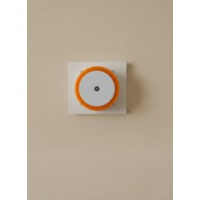 Ulbay Turuncu Gece Lambası – Yuvarlak – Karanlıkta Otomatik Yanar – Fotoselli – 0.1W