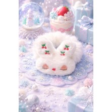 Nati Co Beyaz Peluş Tavşan Figürlü Lastik Toka – (1 Adet)