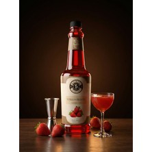 Karpe Coffee Çilek Kokteyl, Pasta ve Kahve Şurubu Yüksek Aroma 750 ml (Strawberry Cocktaıl Syrup)