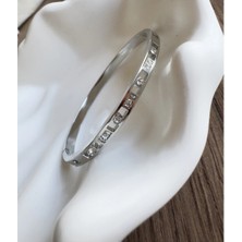 Zirkon ve Baget Taşlı Kelepçe Bileklik