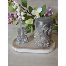 Doğal Gümüş Işıltılı Keman ve Barok Desenli Dekoratif Mum Seti