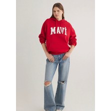 Mavi Logo Baskılı Kapüşonlu Kırmızı Sweatshirt