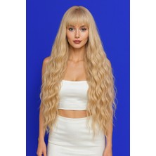 Özbience Bebe Sarısı Dalgalı Peruk, Göz Alıcı ve Doğal Görünüm Sunar