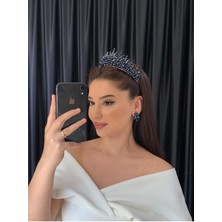 Özbience Parlak ve Şık Tasarımlı Özel Gün Takı, Zarif Aksesuar Seçeneği