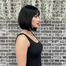 Özbience Kısa Küt Perçemli Fiber Sentetik Peruk, Şık ve Doğal Görünüm