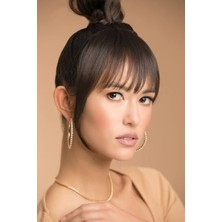 Özbience Koyu Kahverengi Takma Kahkül, Fön ve Maşa Uygulamasıyla Şık Saçlar