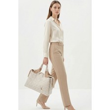 Gaia Rinaldi Kadın Açık Bej Desenli Omuz Çantası, Çok Bölmeli, Yumuşak Deri, Ayarlanabilir Uzun Askılı