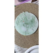 Miina Aksesuar Epoksi Reçine Çiçekli Mandala Desenli Üretilmiş Dekoratif Bir Bardak Altlığıdır