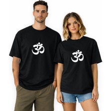 Kidilia Om Sembolü Unisex Bisiklet Yaka Tasarım Tshirt - Beden: Lrenk: Siyah