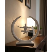 Alvo Store Buğz 3D Zen Heykeli Ay Formlu Meditasyon Yapan Insan Figürü Dekor