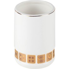 Özbience Sağlıklı ve Parlak Gülüşler Için Şık Diş Fırçalık Seçimi