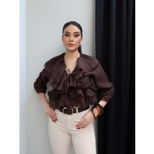 Esra Helvacı Dantelli Volanlı Bluz