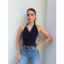 Esra Helvacı Halter Yaka Tokalı Bluz
