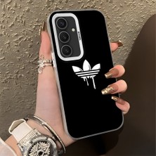 HONTINGA Samsung Galaxy S25 Plus ile Uyumlu Kılıfı Silikon Kenar Sert Arka Düşüme Önleyici Basitlik Anti Düşme Kamera Korumali Marka Desen Telefon Kılıfı Kadın ve Erkek Için Uygundur K1-0869
