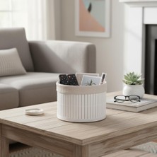 River Yuvarlak Bambu Düzenleyici ve Saklama Sepeti – Beyaz Ahşap Çıtalı Banyo, Makyaj ve Ofis Organizeri, Kumaş Astarlı Çok Amaçlı Dekoratif Kutu (18X13 Cm)