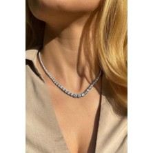 Spossy Silver Jewelry +A Kalite Zirkon Taşlı Küçükten Büyüğe Sıralı Pırlanta Kilit Su Yolu Kolye
