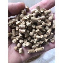 Doğal % 100 Çam Pelet Yakacak Kedi Kumu 30 Litre (15 Kg) 6 mm Avrupa Menseli En Plus A1 Sertifikalı