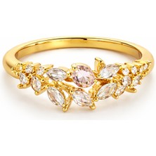 Altın Renkli Çicek Desenli Kadın Yüzük