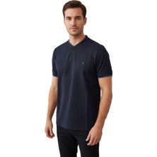 Lacaton 26-7000 V Yaka Patlı T-Shirt