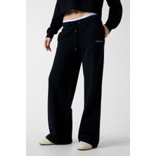 Guess Kadın Regular Fit Pamuklu Eşofman Altı - Siyah